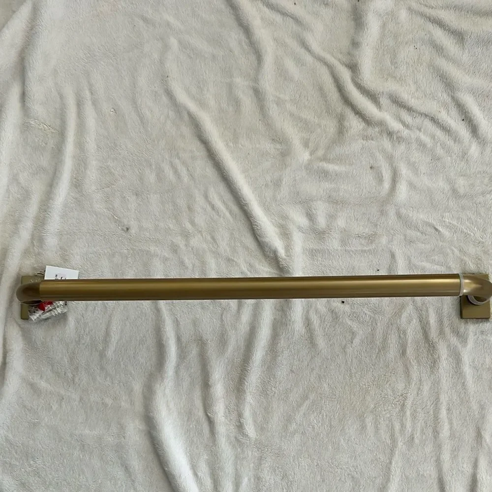 Pottery barn Hidden Connection Room Darkening Curtain Rod, Brass, NWT #2